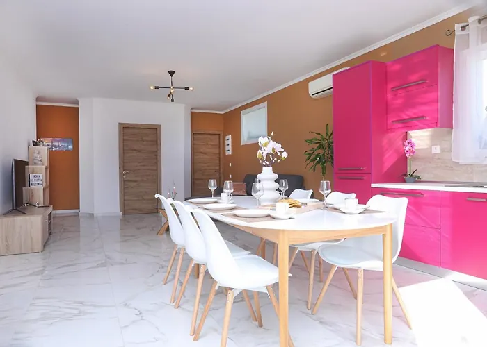 Casa Di Pietra Appartement Karousádes